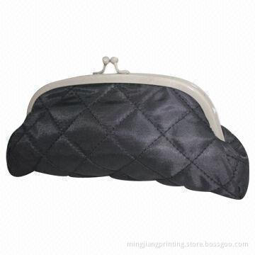 Fashionable Women's Evening Bag, Ideal for Gifts and Party Purposes